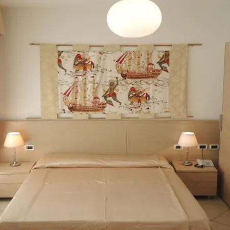 Lejlighed Charming Coastal In *